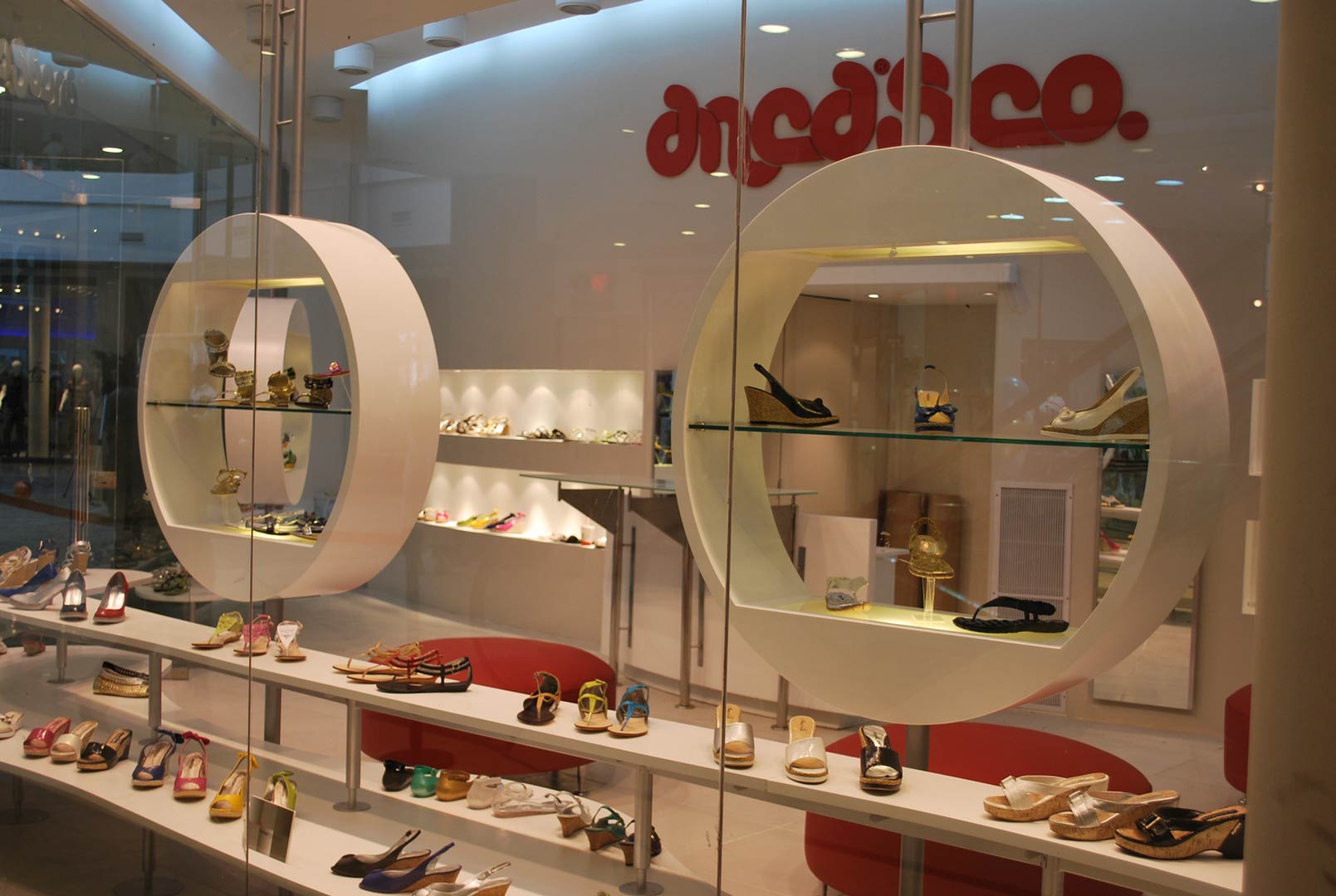 ANCA&CO.LOCAL.LAS-TOSCAS-061